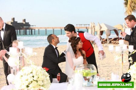 Популярный азербайджанский исполнитель выступил на свадьбе Араша - ФОТО