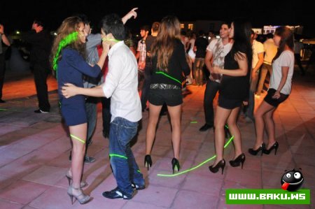 Зажигательная вечеринка с DJ Hardwell в Мардакяне – ФОТО