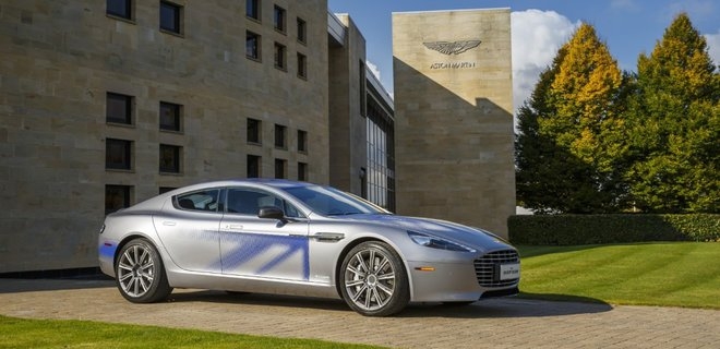 Aston Martin показала первый собственный электрокар