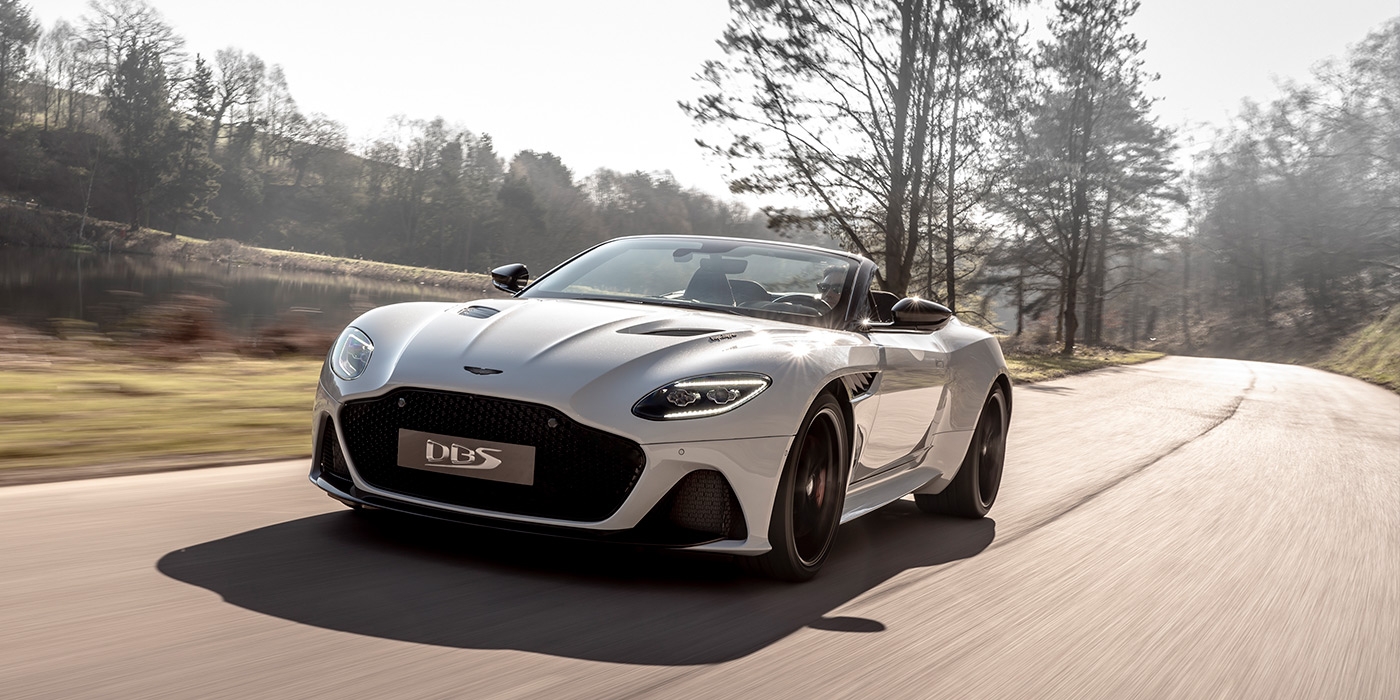 Aston Martin представила свой самый быстрый кабриолет