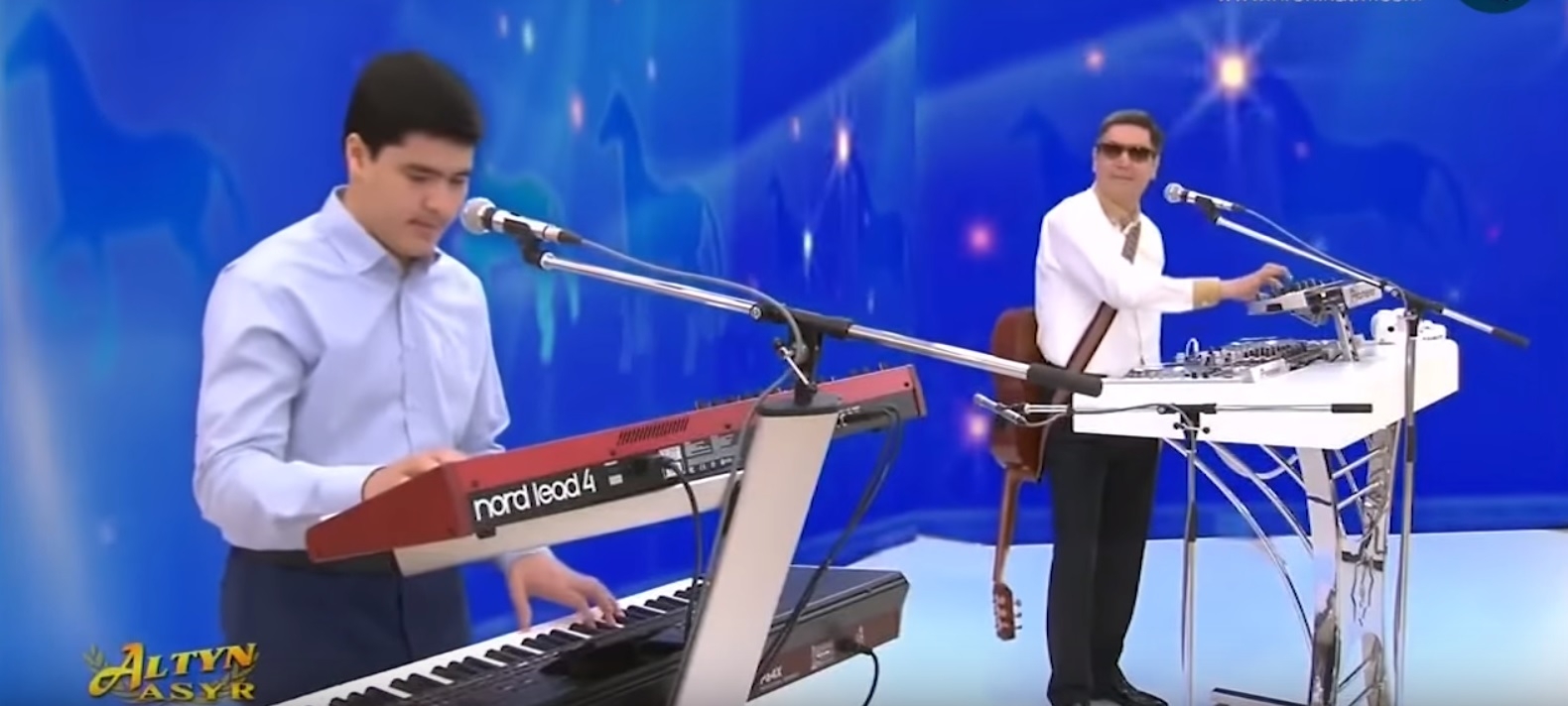 Президент Туркменистана и его внук зачитали рэп