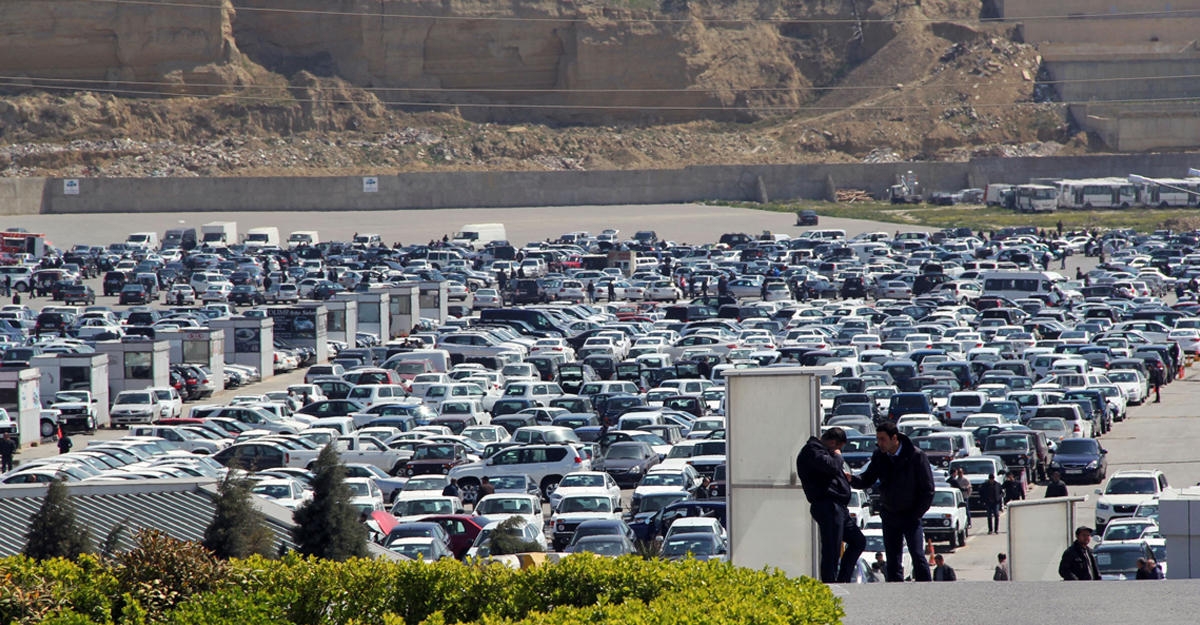 Сколько будут стоить автомобили на бакинском рынке в мае?