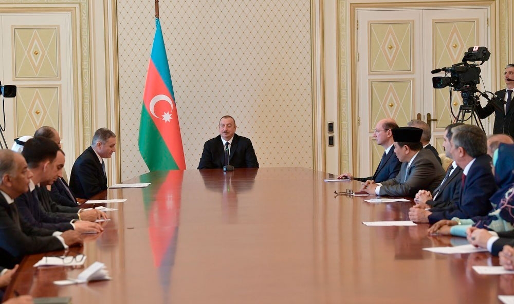 Ильхам Алиев принял послов мусульманских стран