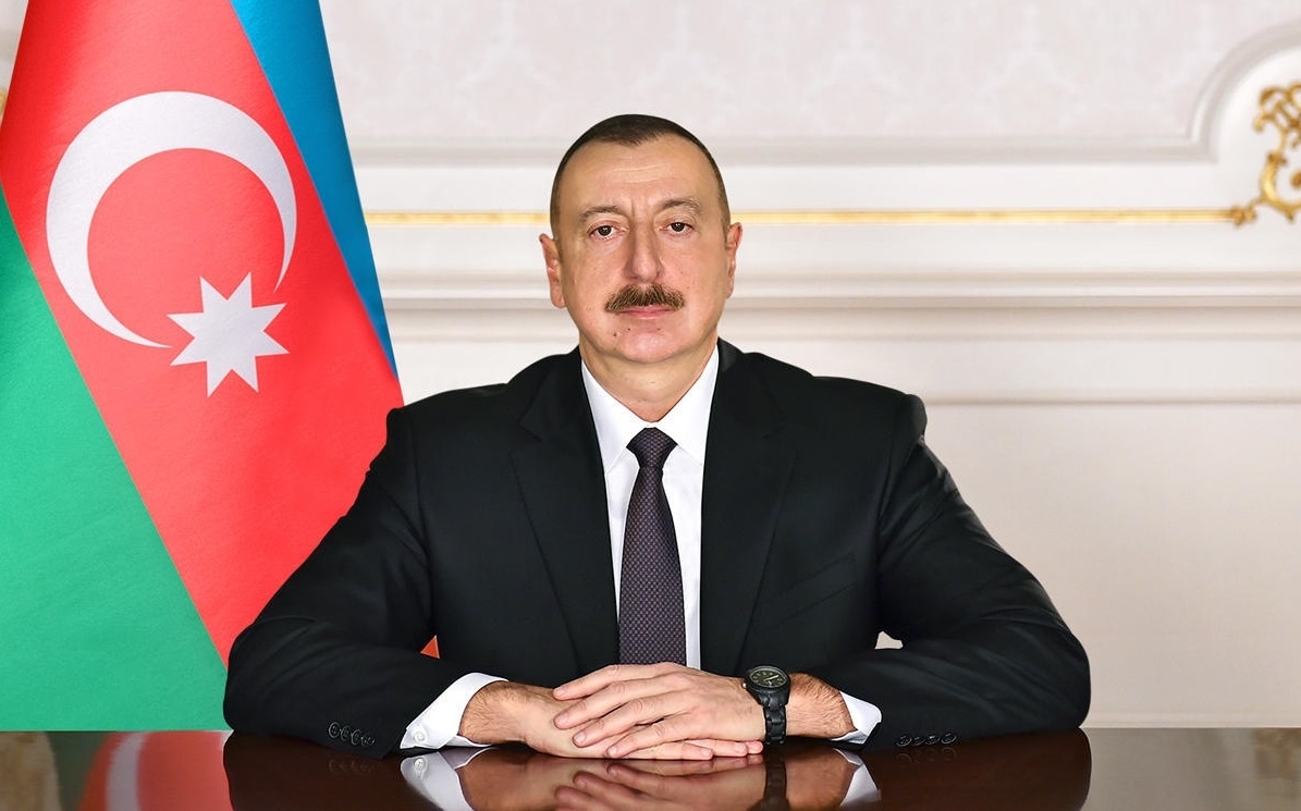 Ильхам Алиев сменил глав Саатлы и Сабирабада