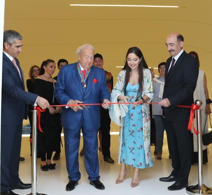Лейла Алиева на церемонии открытия выставки Зураба Церетели