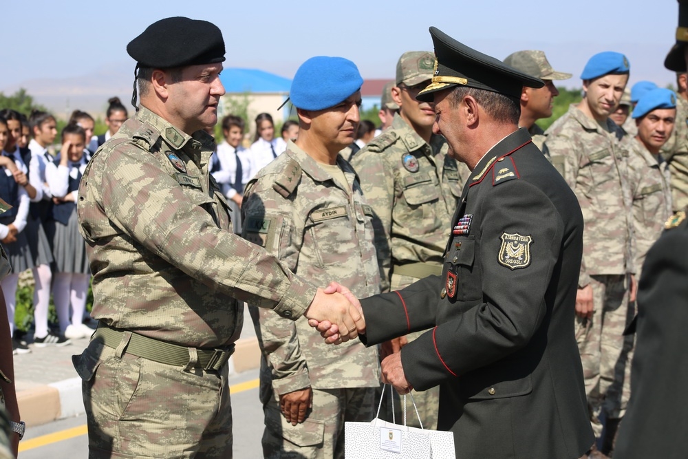 В Нахчыване торжественно проводили турецких военнослужащих - ВИДЕО