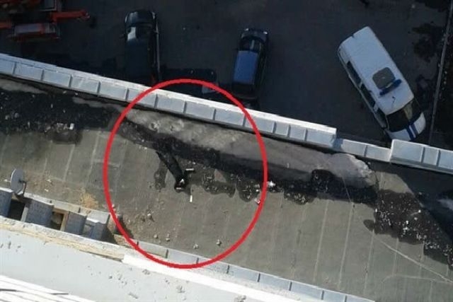 В Азербайджане мужчина упал с 4-го этажа