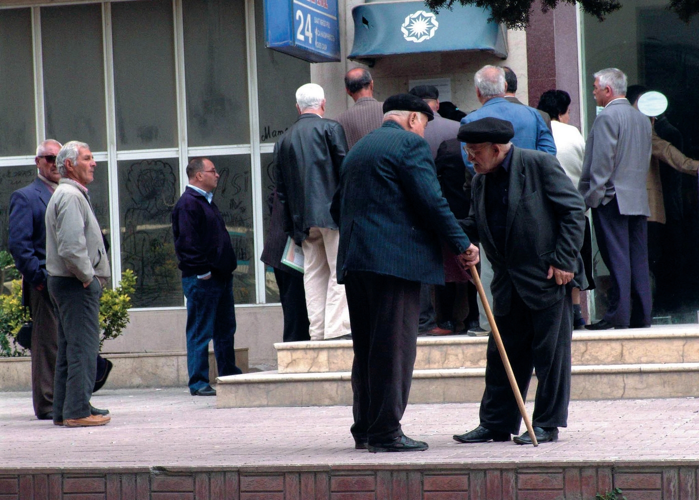 В Азербайджане все пенсии увеличатся на 15%