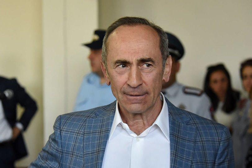 В Армении суд вновь арестовал Роберта Кочаряна