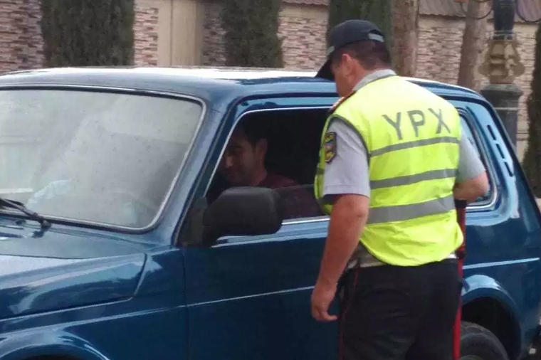 В Баку прошли рейды против пьяных водителей - ВИДЕО