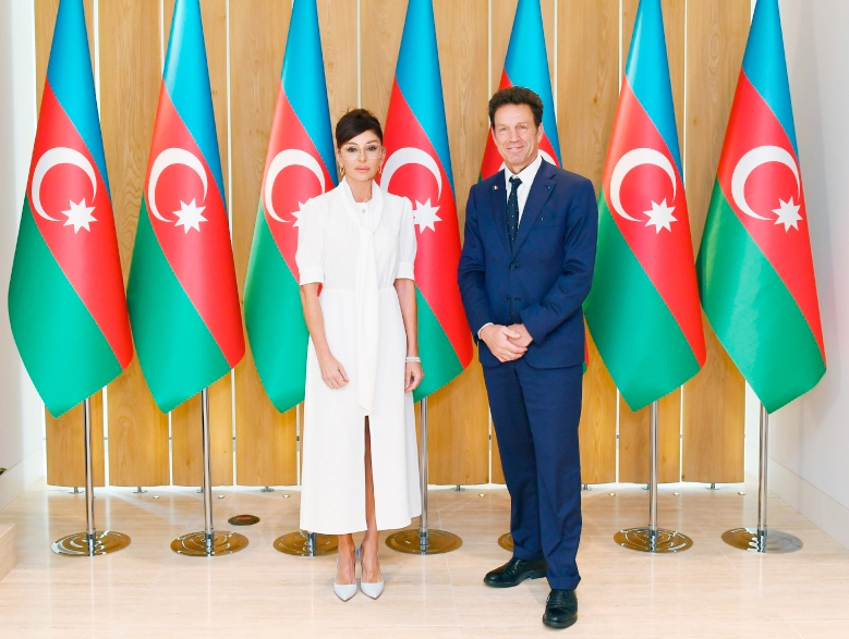 Мехрибан Алиева встретилась с президентом бизнес-совета MEDEF - ФОТО