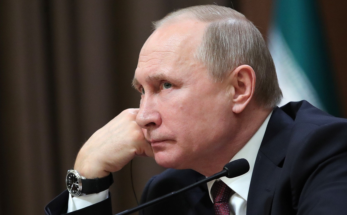 Путин вновь подвергся сильным оскорблениям со стороны телеведущего