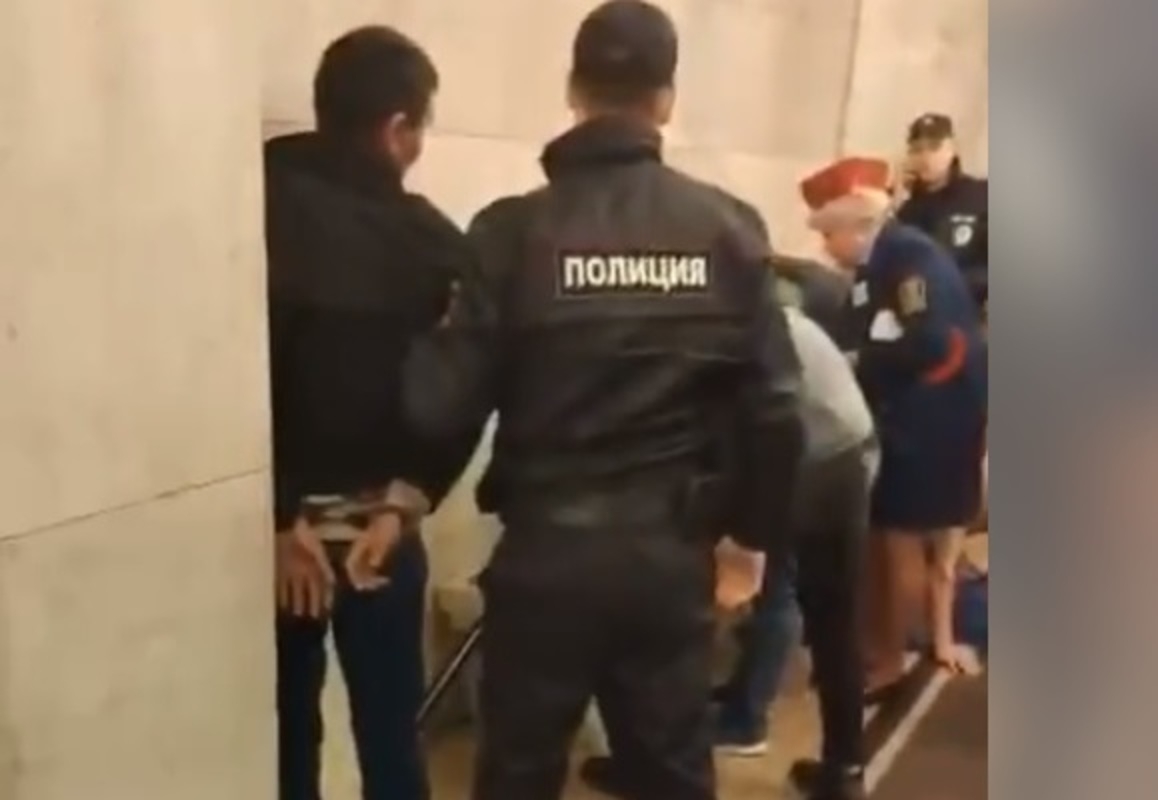 Дагестанец изрезал двух глухонемых в питерском метро за молчание - ВИДЕО