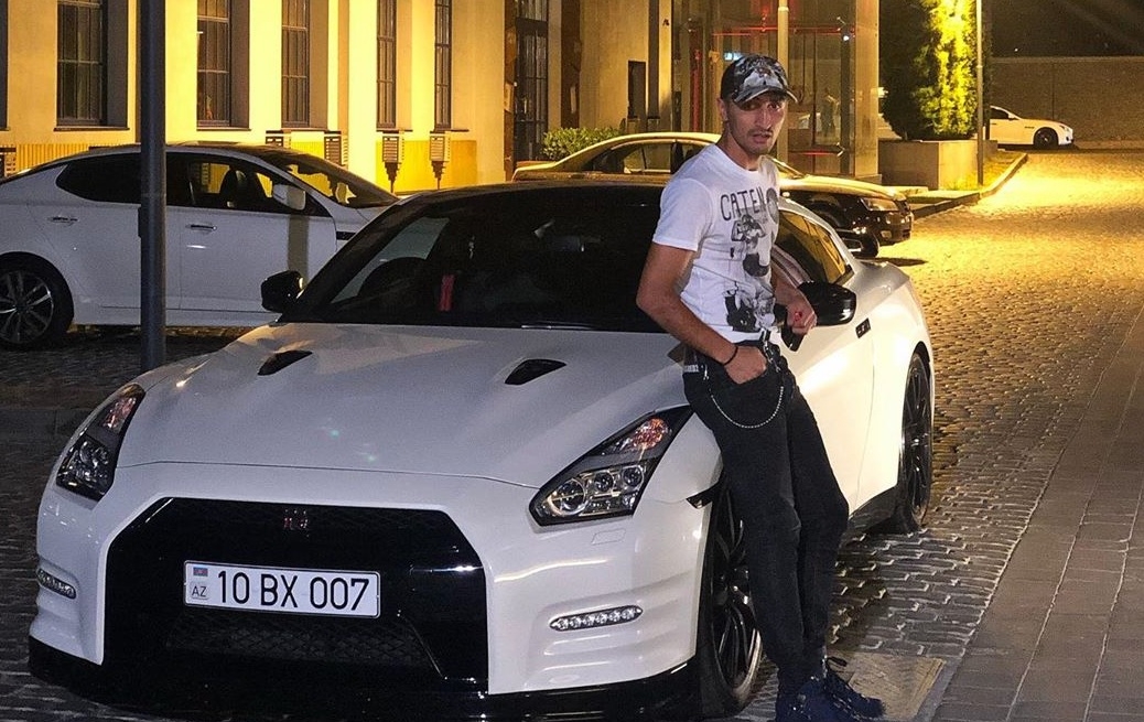 Футболист "Карабаха" приобрел спорткар за 250 тысяч - ФОТО