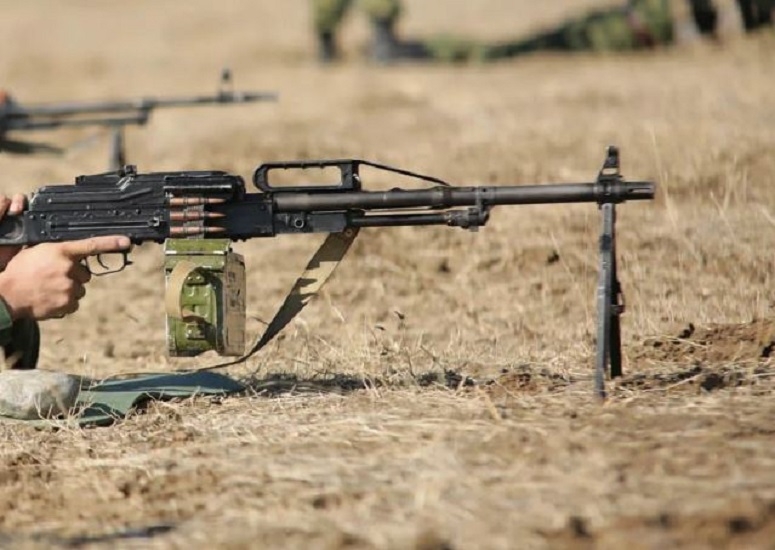 Боевые позиции Азербайджана подверглись обстрелу, ранен один военнослужащий
