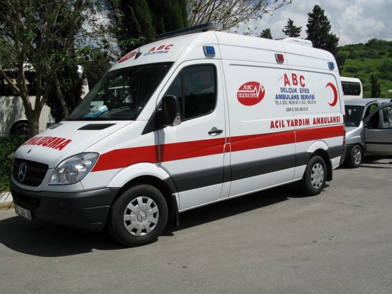 В Турции перевернулся автобус с азербайджанскими туристами: много раненых