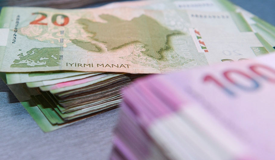 В Азербайджане повысили зарплату этим лицам