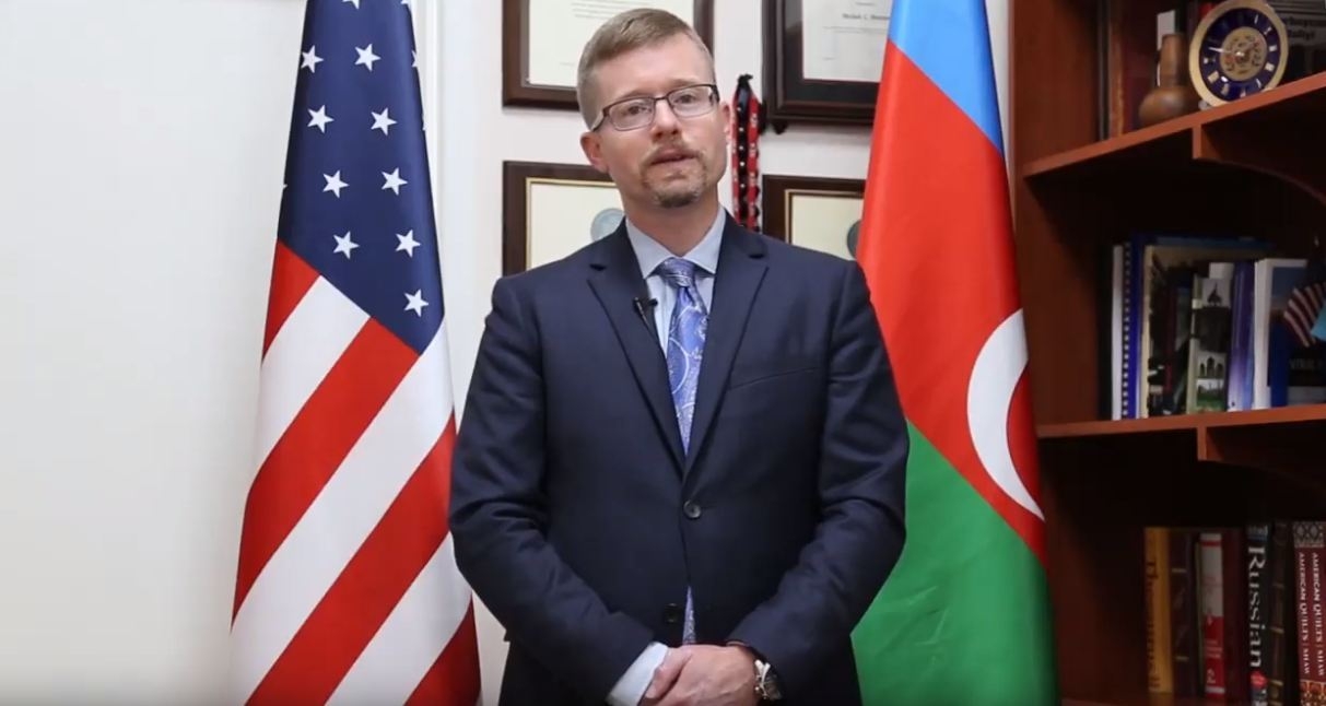 Посольство США поздравило азербайджанский народ с праздником Гурбан - ВИДЕО