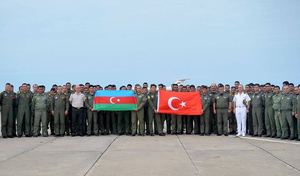Участвующие в "TurAz Qartalı-2019" турецкие военные прибыли в Азербайджан