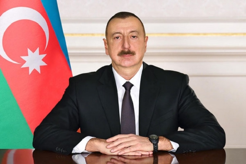 Ильхам Алиев поздравил глав Северной Македонии и Таджикистана