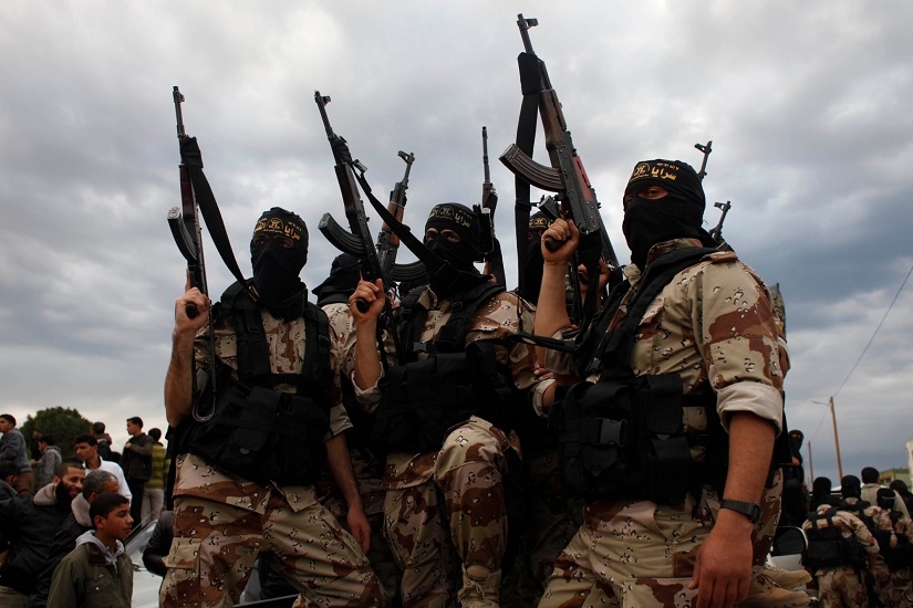 Боевики ИГИЛ напали на сирийских солдат: много погибших