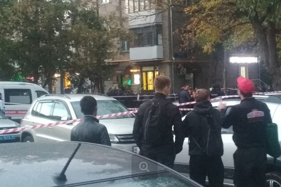 В Москве полицейский расстрелял своих коллег - ВИДЕО