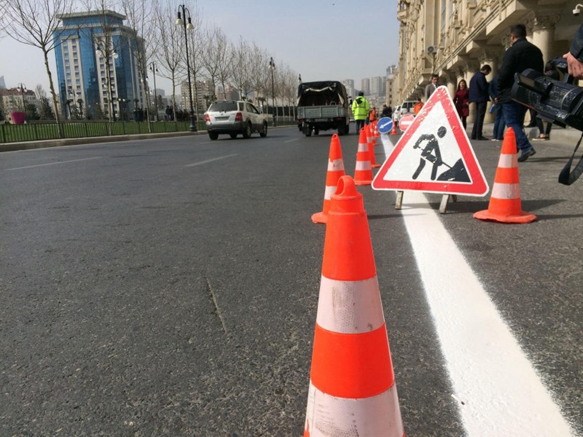 На центральном проспекте Баку движение транспорта будет ограничено