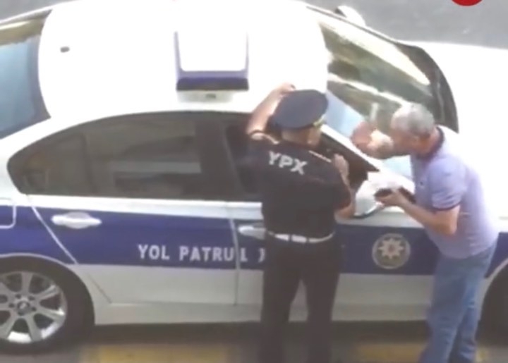 Уволен полицейский, которого оскорбил таксист - ВИДЕО