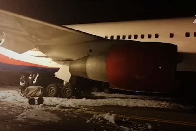 Огненное ЧП с Boeing при посадке в России: 23 пострадавших - ВИДЕО