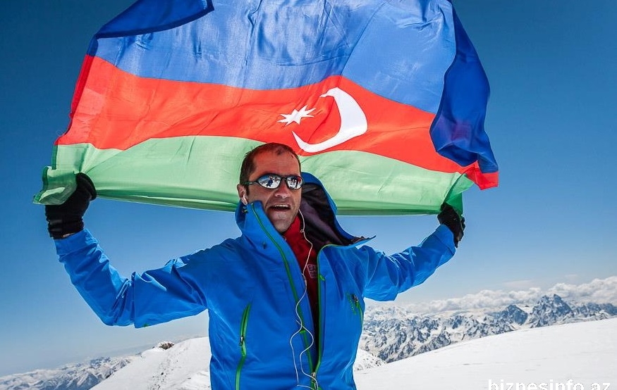 Азербайджанский альпинист покорил гималайскую вершину - ФОТО