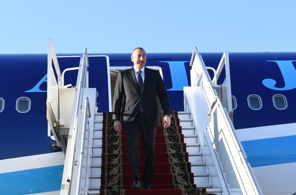 Ильхам Алиев находится с рабочим визитом в России - ФОТО
