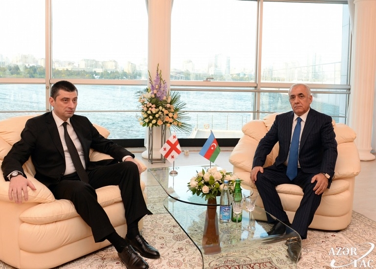 Состоялась первая официальная встреча премьер-министра Азербайджана - ФОТО