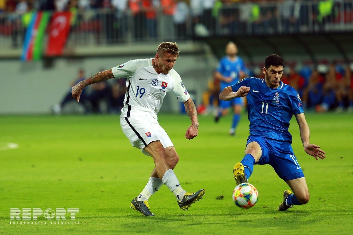 Стадион матча Словакия - Азербайджан сменился
