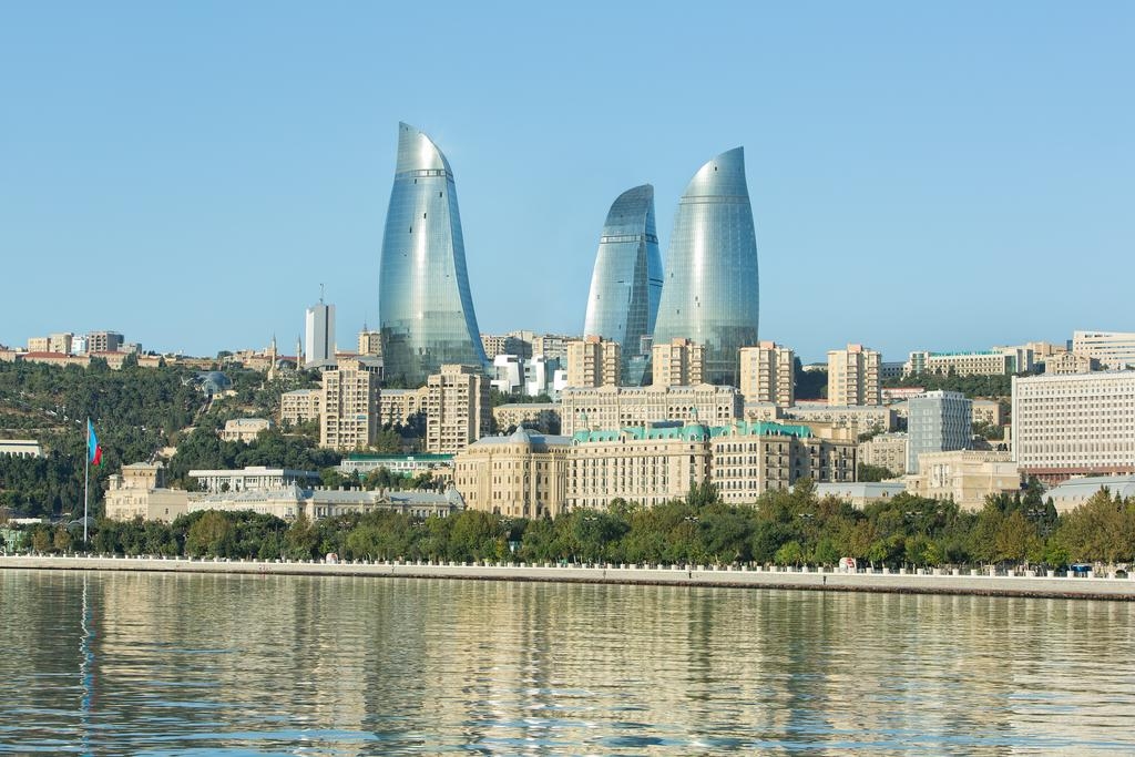 Сегодня в Баку начинает работу XVIII саммит Движения неприсоединения