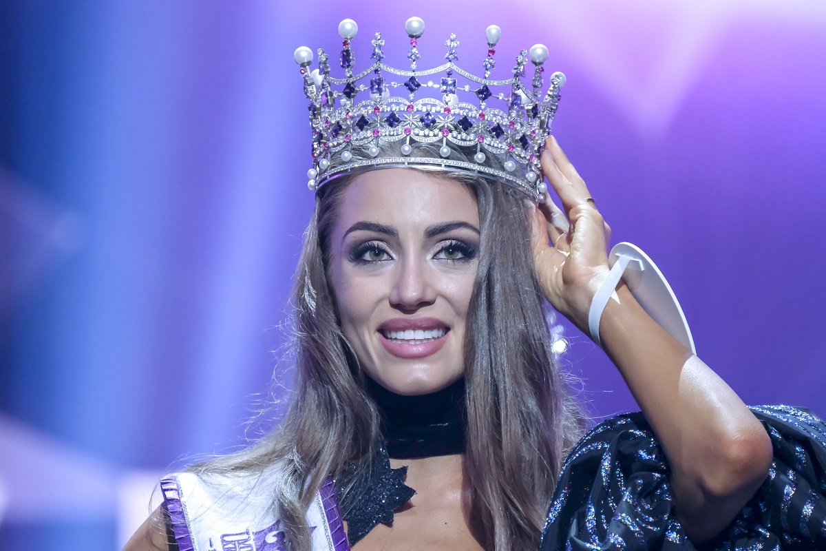 "Мисс Украина-2019" удивила журналистов ответом на вопрос "Чей Крым?" - ВИДЕО