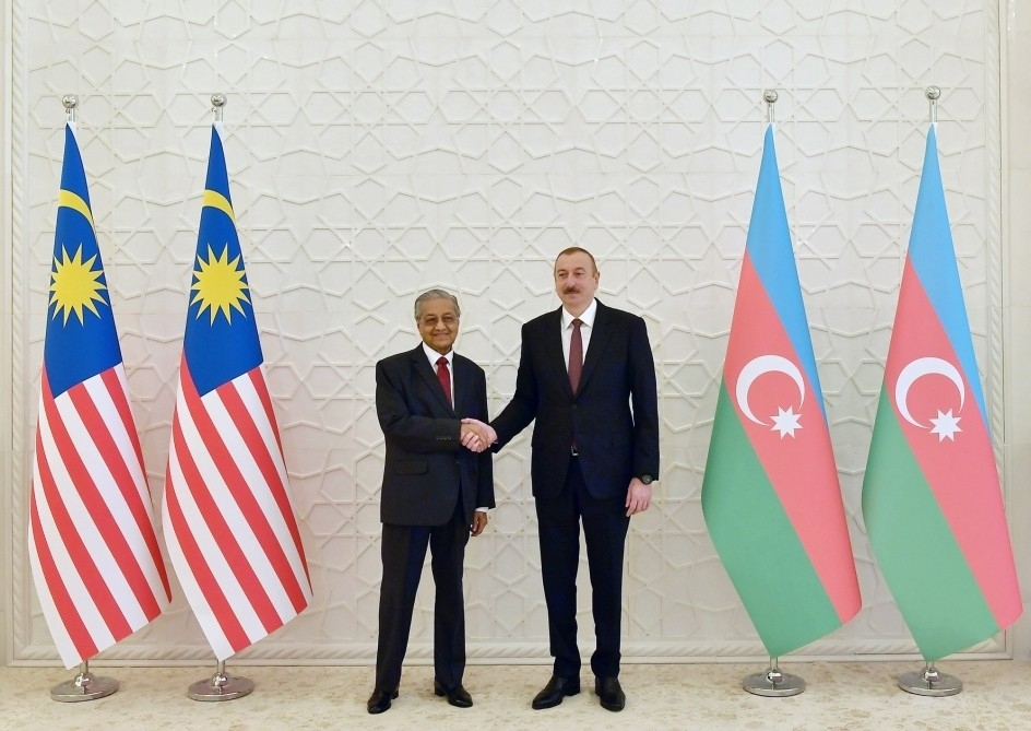 Президент принял премьер-министра Малайзии - ФОТО