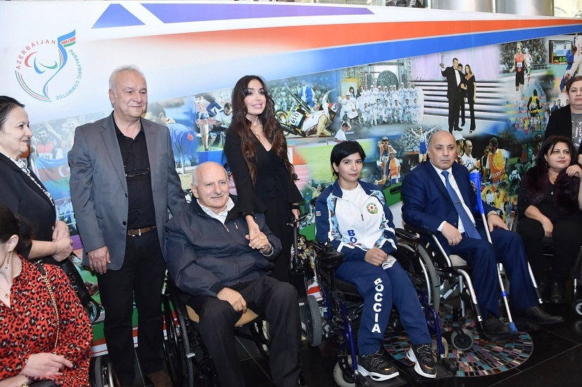Лейла Алиева на гала-представлении "Непобедимые" по случаю 30-летия МПК - ФОТО