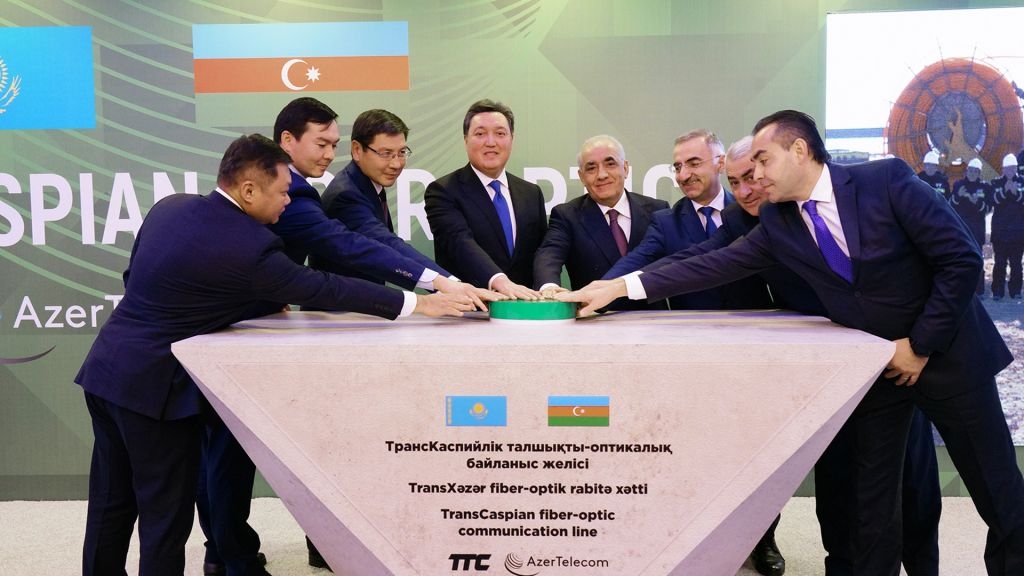 С участием AzerTelecom состоялась церемония начала работ в Казахстане по проекту TransCaspian Fiber Optic