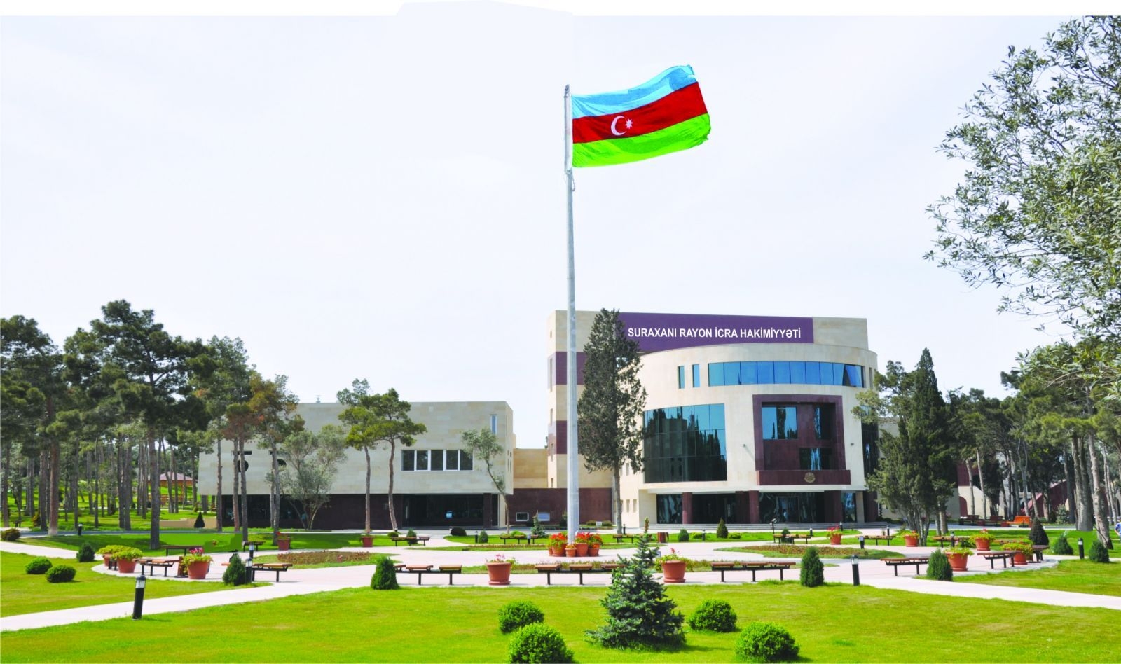 Двое сотрудников ИВ Сураханского района Баку отстранены от работы