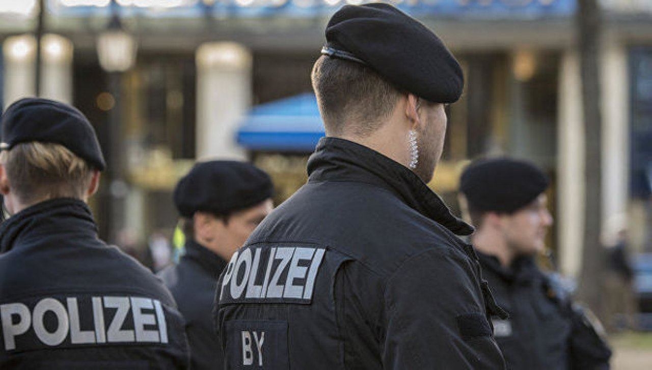 В Европе пройдет череда арестов в связи с "эмигрантским бизнесом" - Яфез Акрамоглу