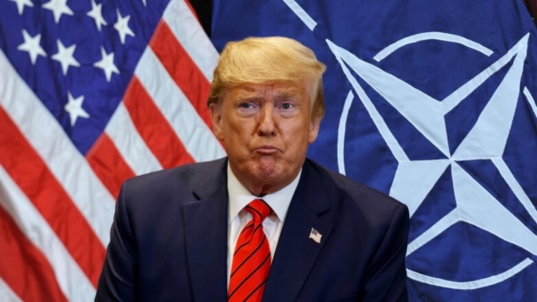 Трамп начал саммит НАТО с резкой критики Эммануэля Макрона