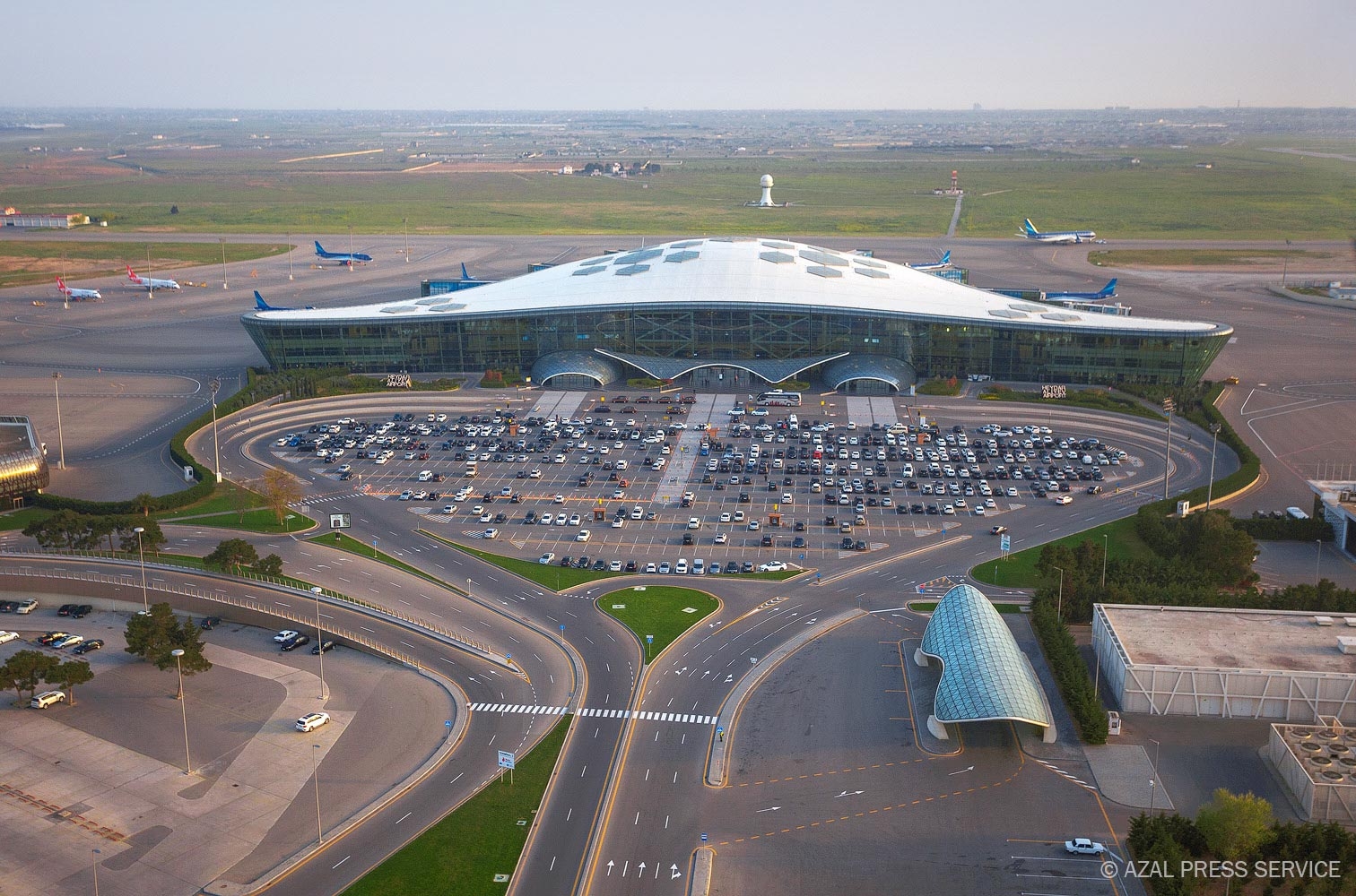 Международный аэропорт Гейдар Алиев расширяет географию полетов и привлекает новые авиакомпании