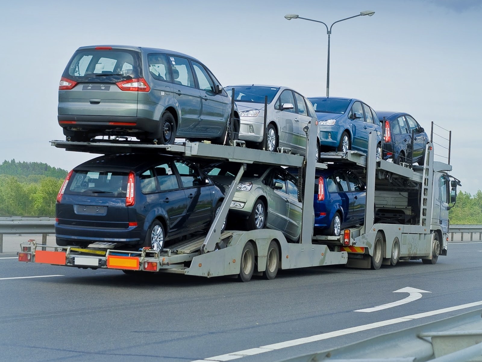 Ввоз автомобилей в Азербайджан резко увеличился