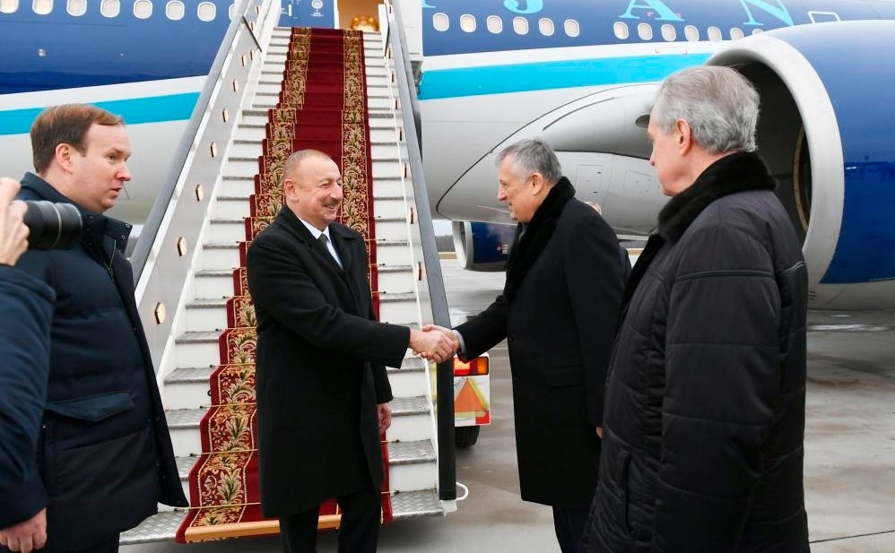 Президент Ильхам Алиев прибыл с визитом в Россию - ФОТО