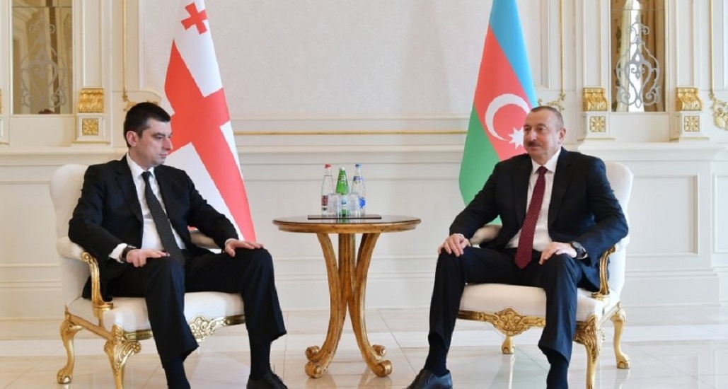 Премьер Грузии поздравил по телефону Ильхама Алиева