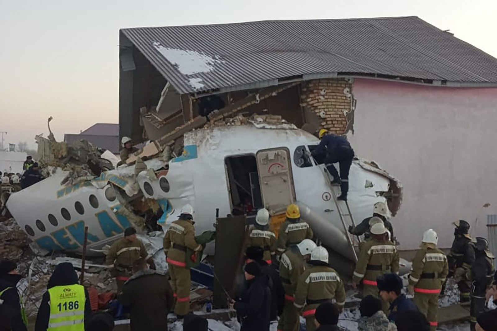 После трагедии в Алматы в Казахстане проверят все авиакомпании