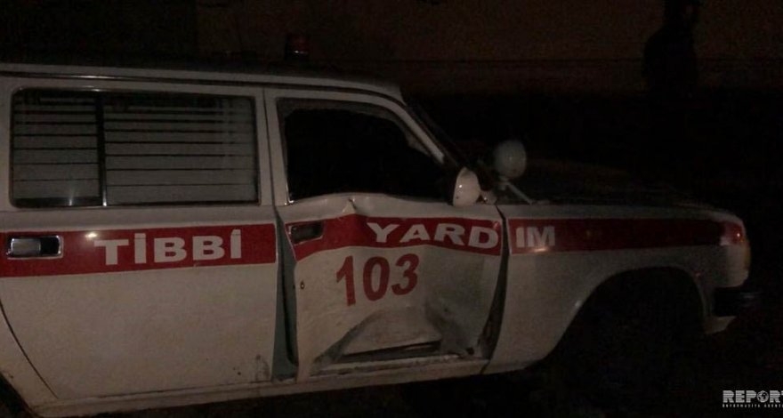 На дороге Баку-Губа попали в аварию три кареты скорой помощи - ФОТО