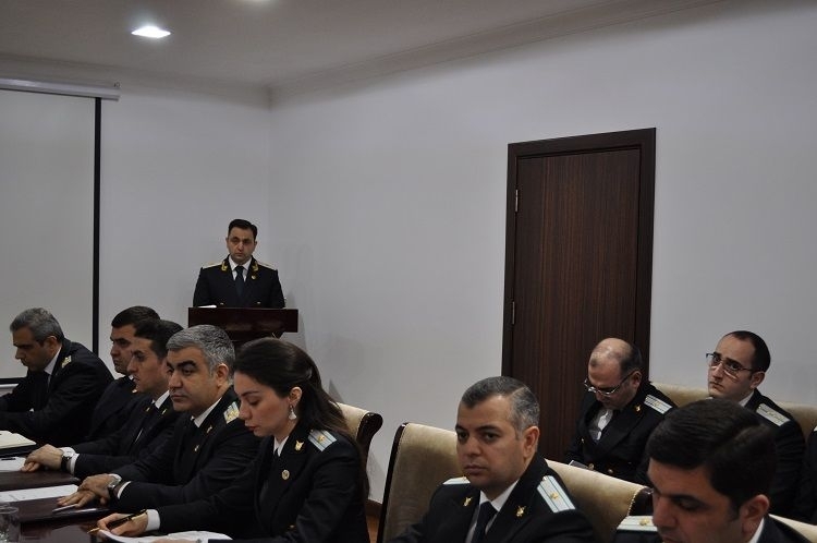 Привлечены к ответственности 8 сотрудников органов прокуратуры города Баку