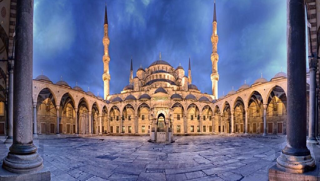 Самые популярные места религиозного туризма в Турции - ФОТО