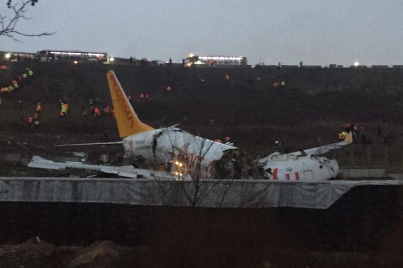 Среди пассажиров потерпевшего крушения в Стамбуле самолета есть гражданин Азербайджана